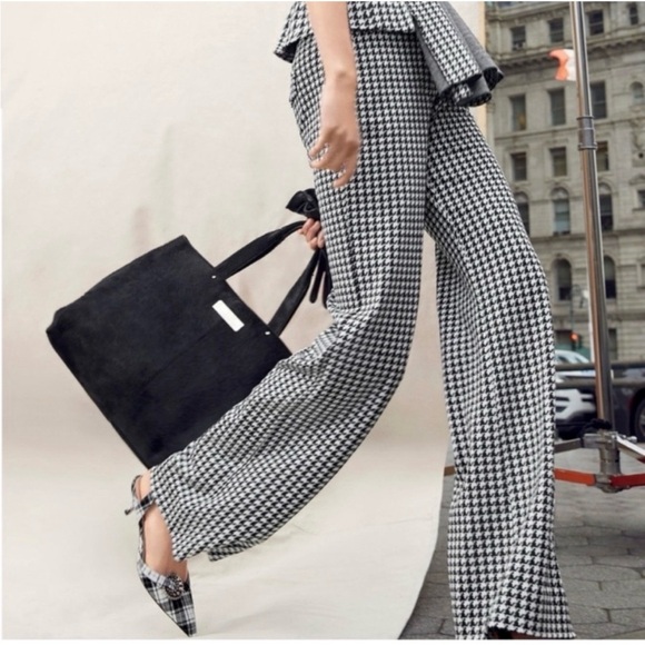 CAbi Pants - Cabi Houndstooth Wide Leg Pants Size 0 NWOT Chic High Rise Trouser